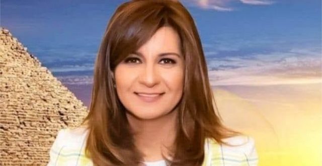 السفيرة نبيلة مكرم وزيرة الهجرة